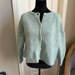 Elegant Mint Cardigan for Women